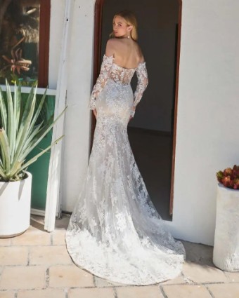 L'Amour by Calla Blanche Rhoda LA24249 #2 thumbnail